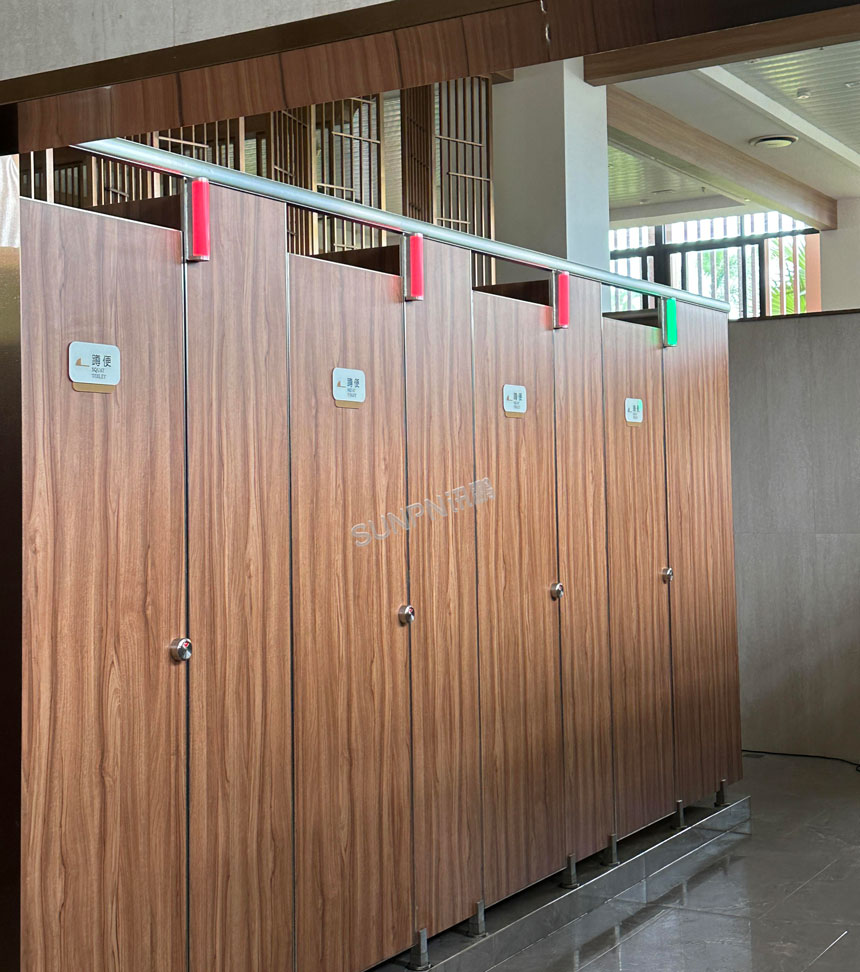 讯鹏科技智慧公厕-厕位有无人指示灯