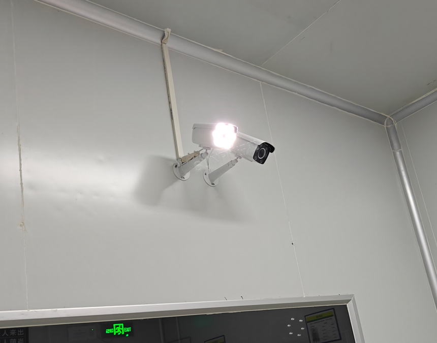 讯鹏人数统计管控系统-人数统计摄像机安装效果